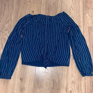 ABERCROMBIE KIDS SIZE 14 BLUE WITH WHITE STRIPES